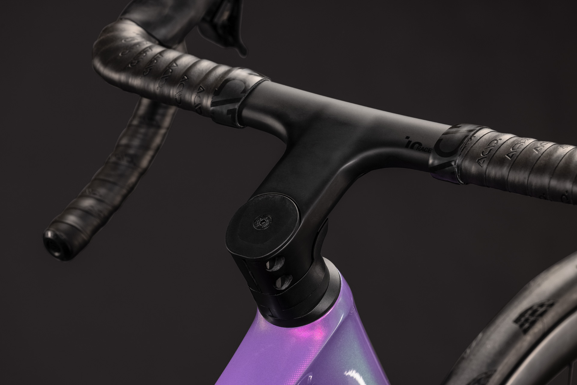 Cykler - Racercykler - Cube Attain C:62 SLT 2027 - Cosmicpurple´n´Black
