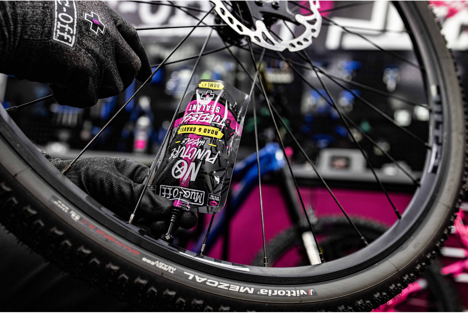 Reservedele - Tubeless - Muc-Off No Puncture Hassle Road & Gravel Tubeless - 80ml