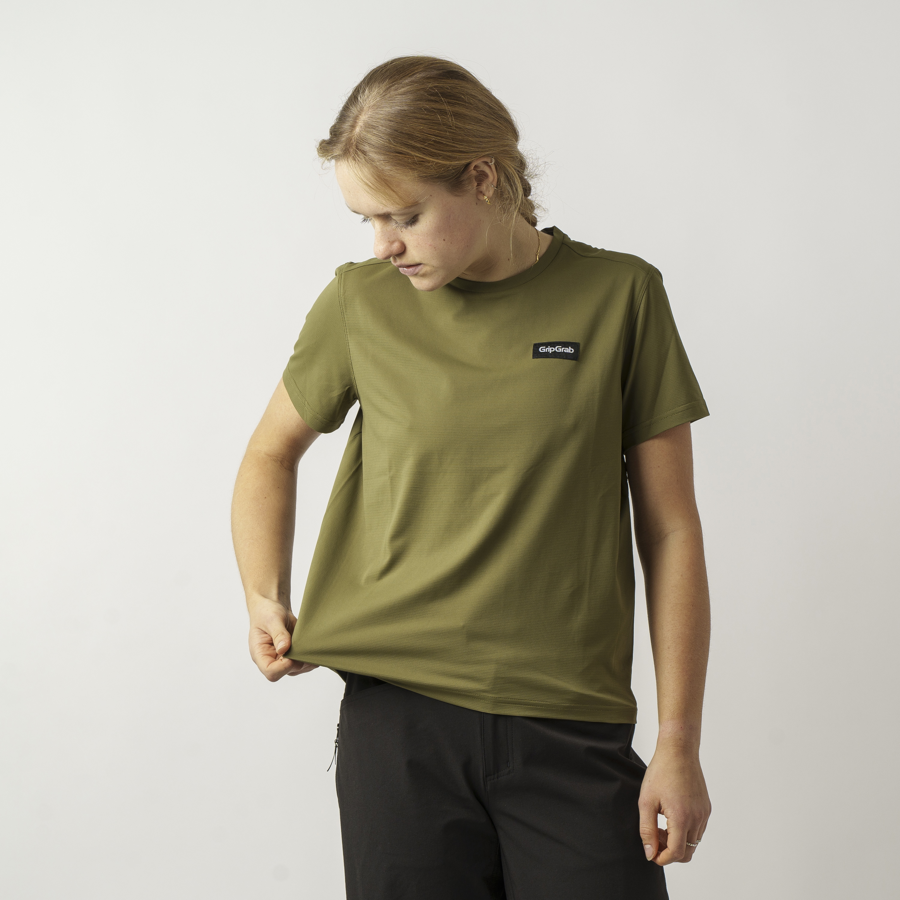 Beklædning - Cykeltrøjer - GripGrab Women's Flow T-Shirt - Olive Green