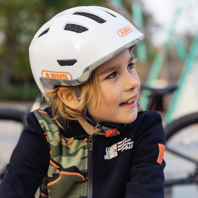 Beklædning - Cykelhjelme - Abus Smiley 3.0 ACE m. LED lys - Lilla/Lyserød (DK)