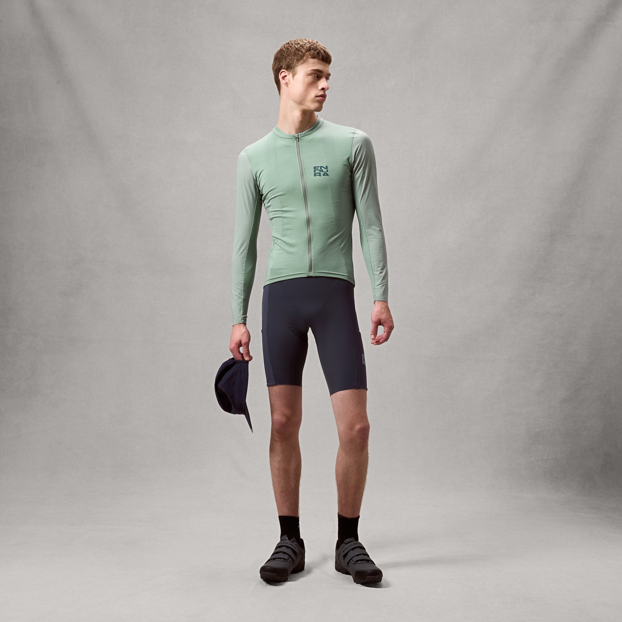 Beklædning - Cykeltrøjer - Endura AllTrack Ride L/S Jersey - Sage Green