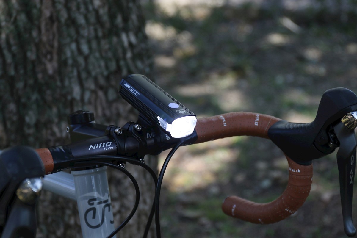 Tilbehør - Cykellygter - Cateye AMPP2200 HL-EL2200RC USB Forlygte - 2200 lumen