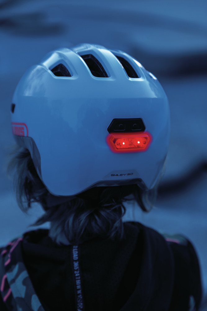 Beklædning - Cykelhjelme - Abus Smiley 3.0 ACE m. LED lys - Sort (DK)