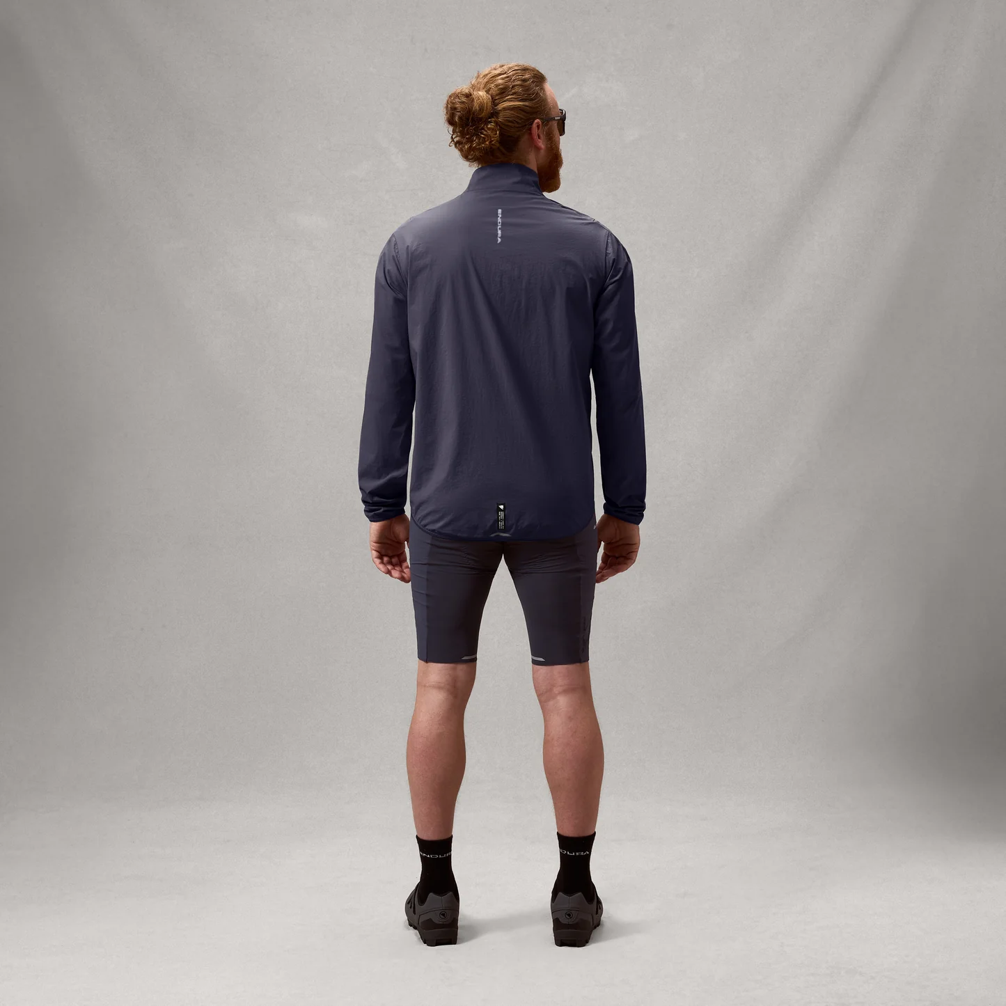 Beklædning - Regntøj & Vindtøj - Endura AllTrack Ride Packable Jacket - Carbon Grey
