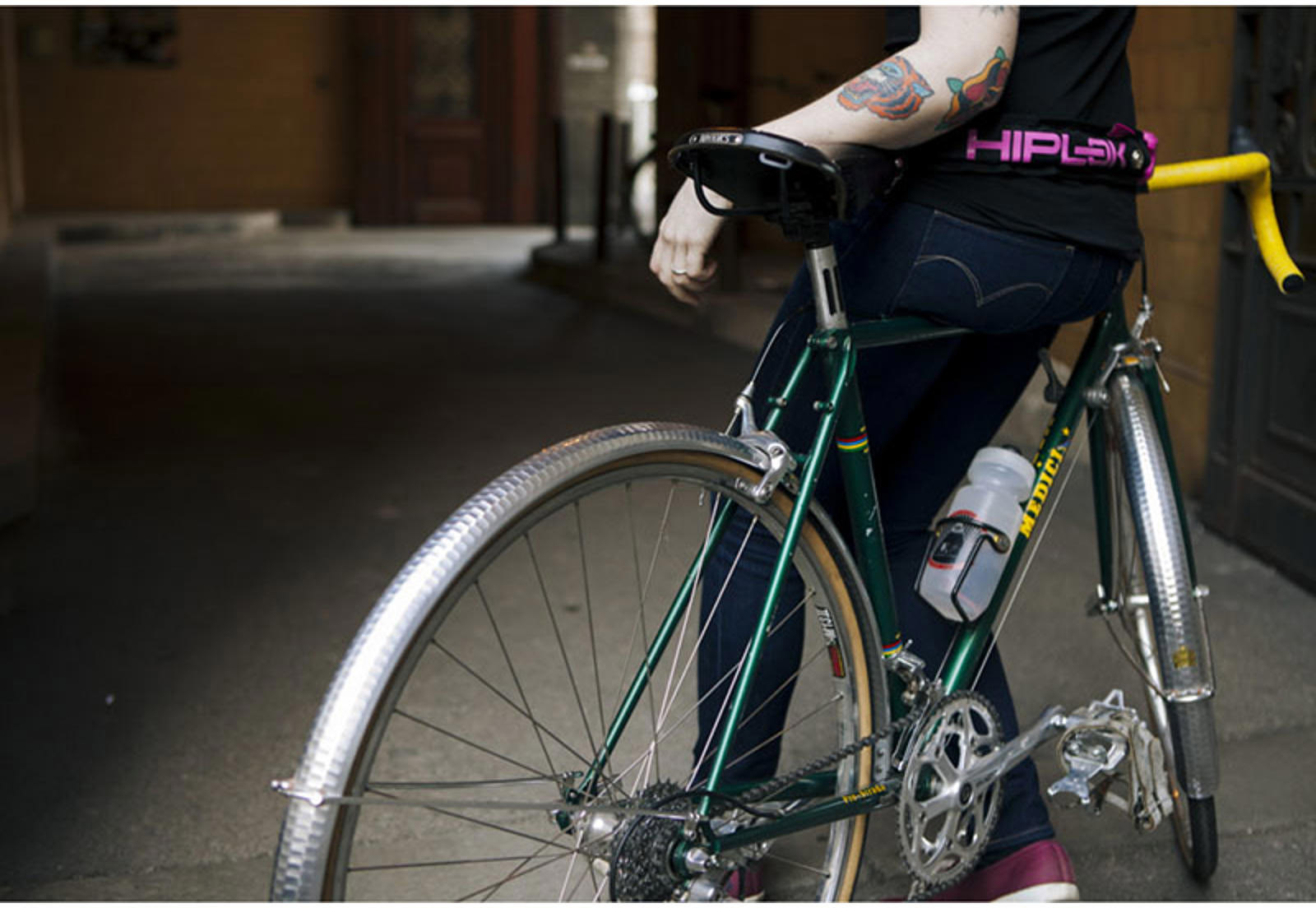 Tilbehør - Cykellås - HIPLOK Lite Wearable Chain Lock - Black Pink