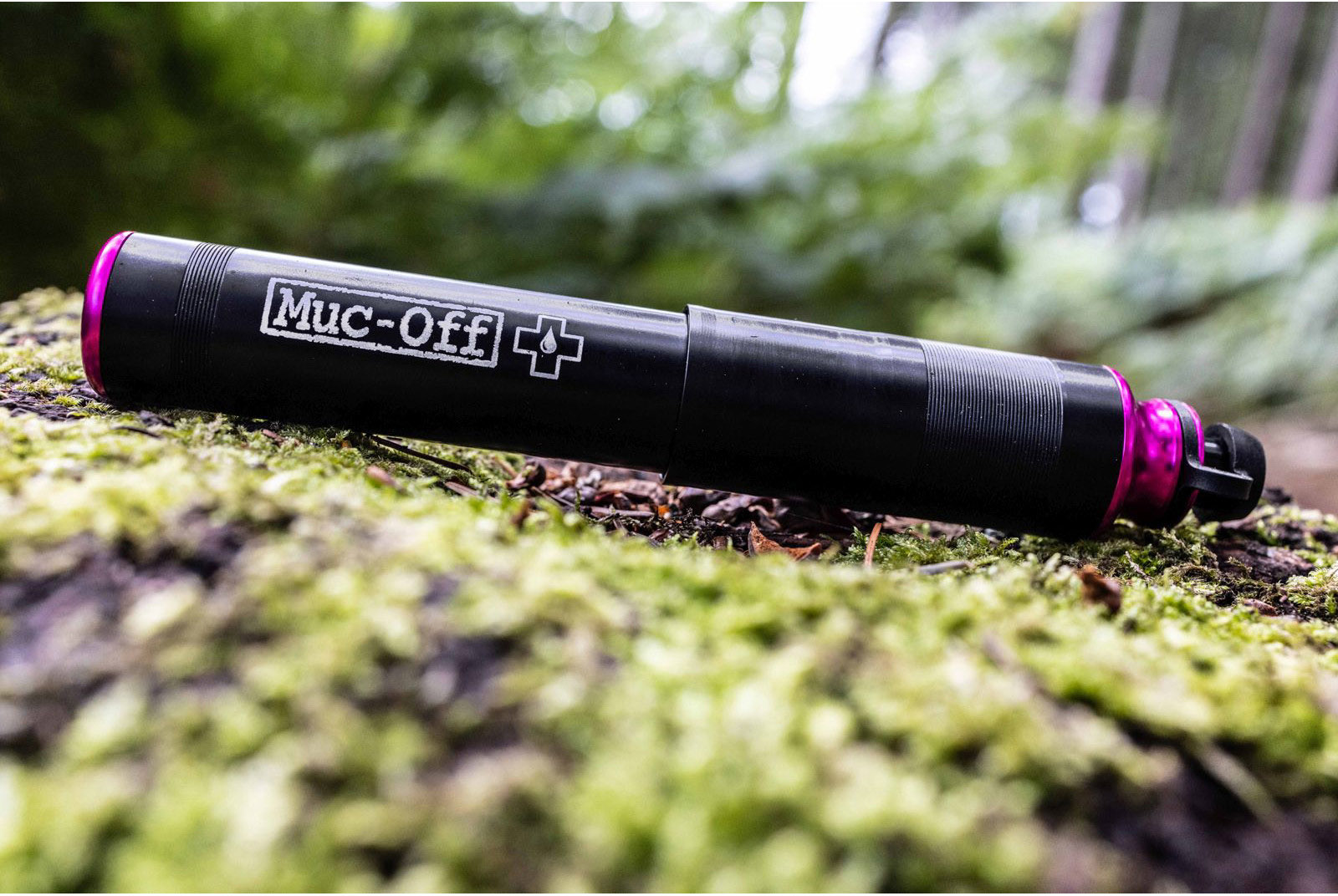 Tilbehør - Cykelpumper - Muc-Off Mini Pump AirMach 7.6 bar/110psi - Black/Pink