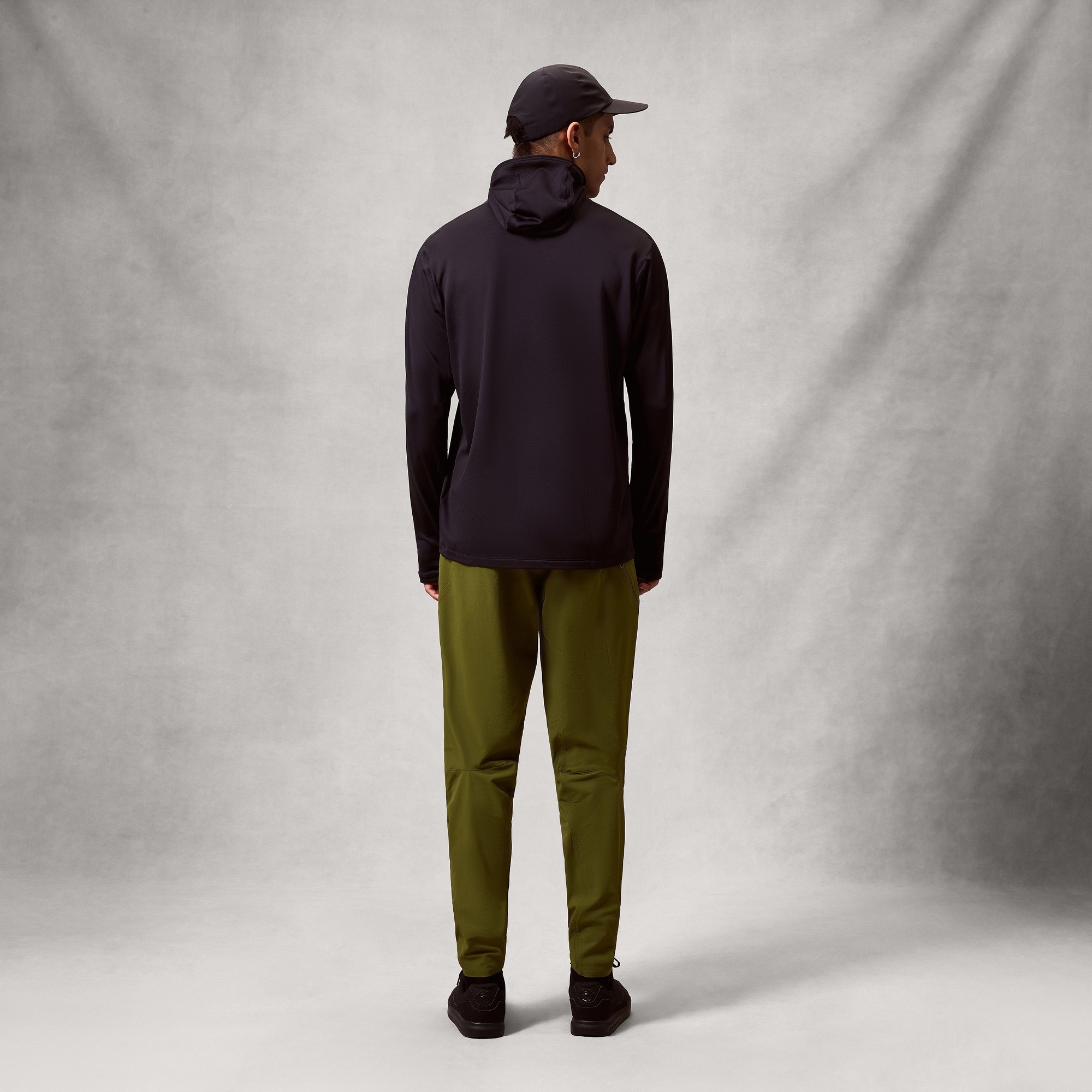 Beklædning - Cykeltrøjer - Endura AllTrack Rout Scuba Hoodie Fleece - Black