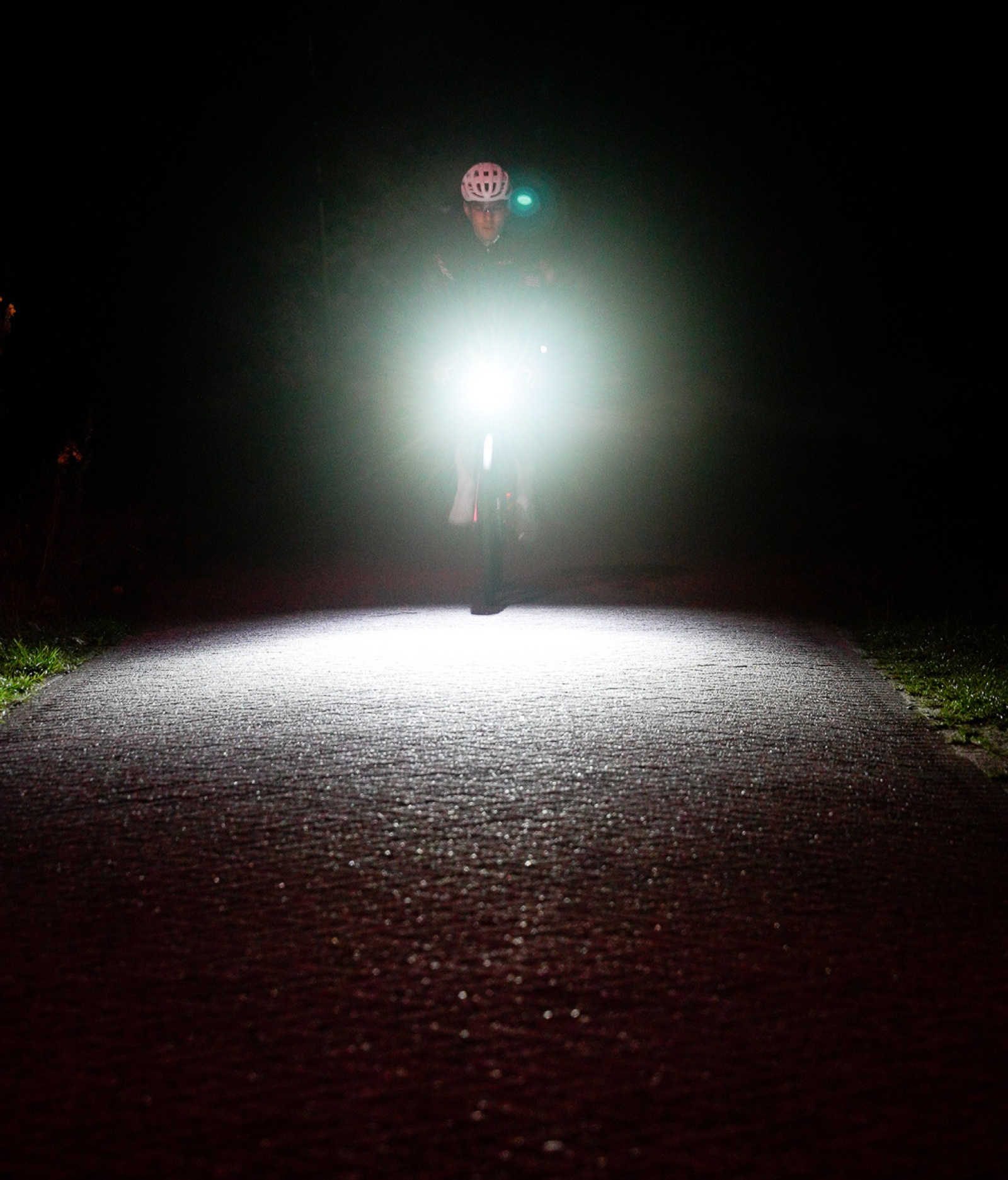Tilbehør - Cykellygter - Dynamic Lyte 1200 Forlygte 1200 lumen