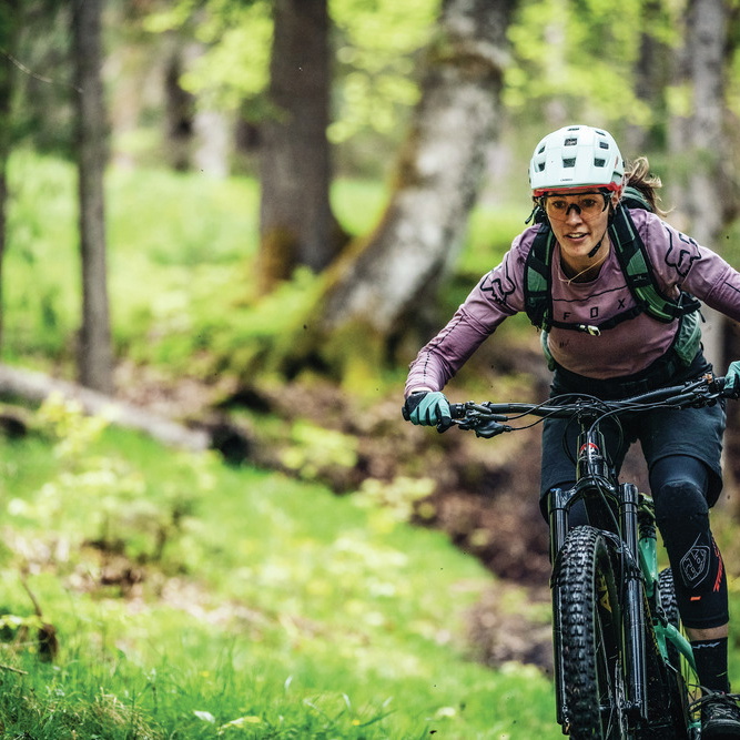 Beklædning - Cykelhjelme - Abus MoDrop - Brun