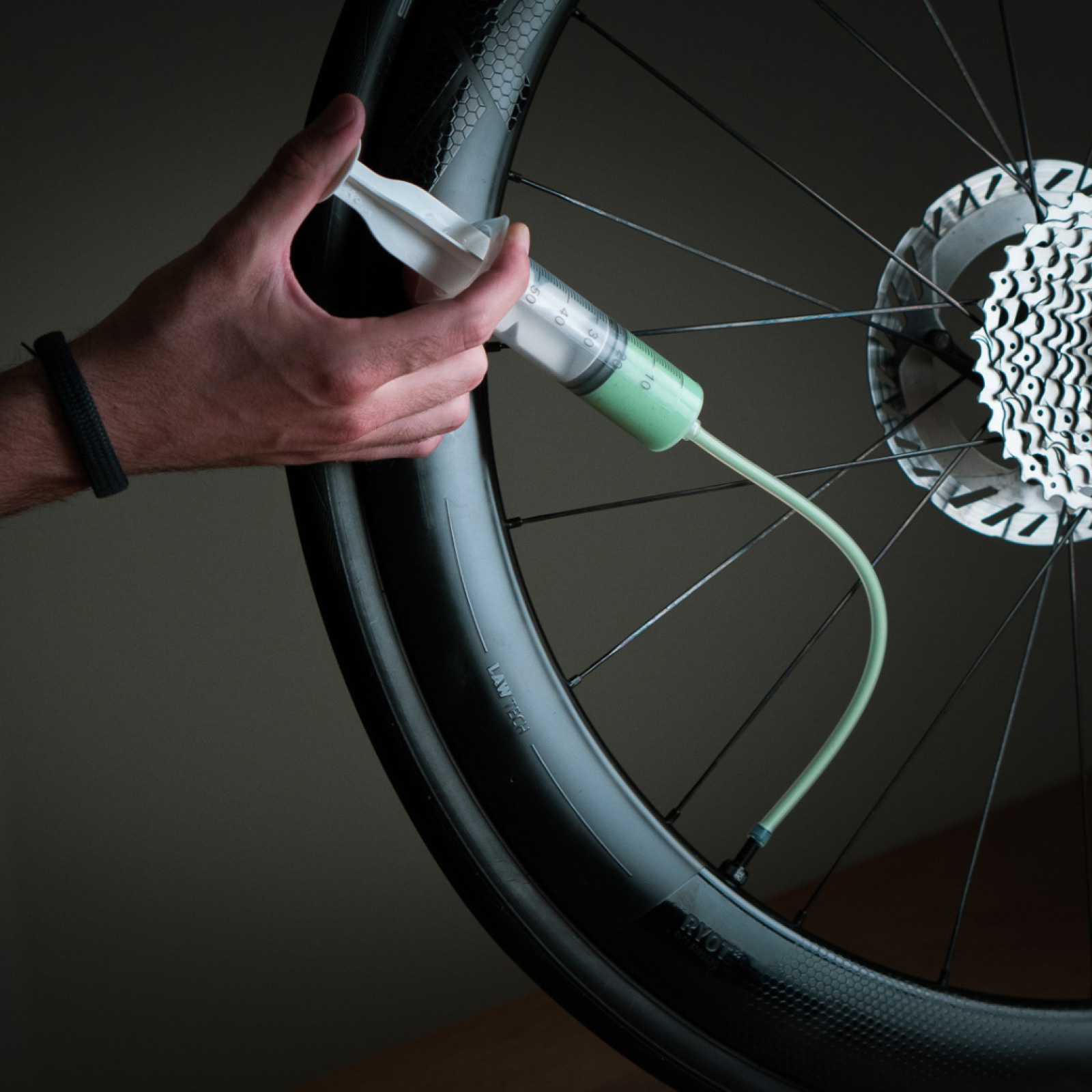 Reservedele - Tubeless - Dynamic Bar Keeper Pro Tubeless Sealant 1L