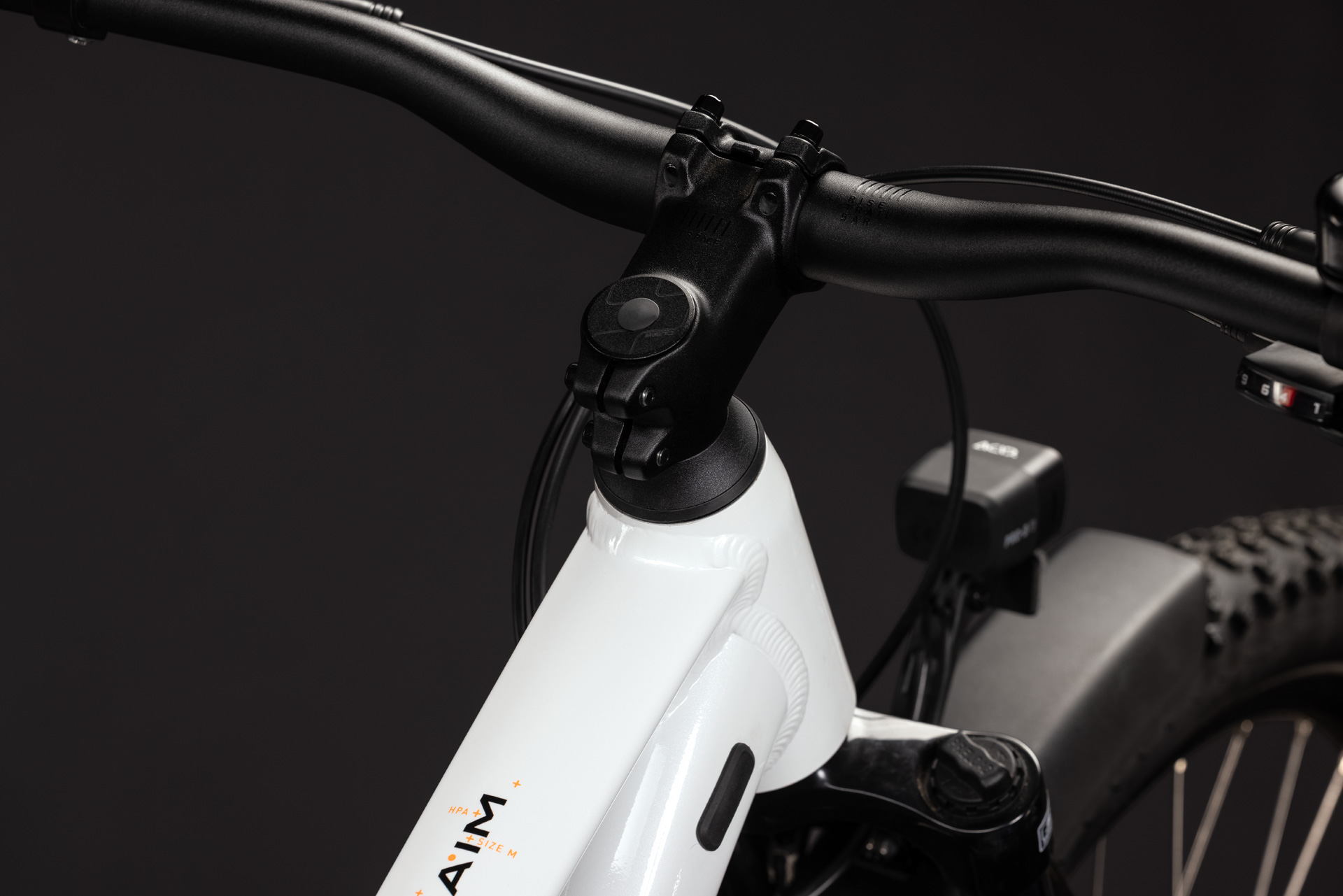 Cykler - Mountainbikes - Cube Aim ONE FE (Fully Equipped) 29" 2027 - Metallicwhite´n´Black