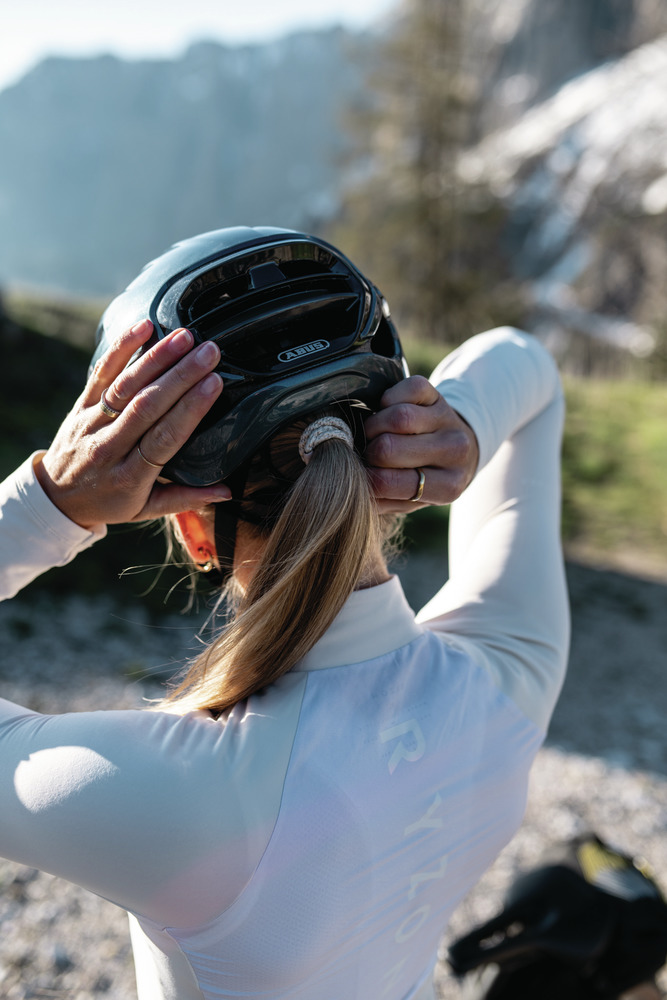 Beklædning - Cykelhjelme - Abus Taipan - Como Blue