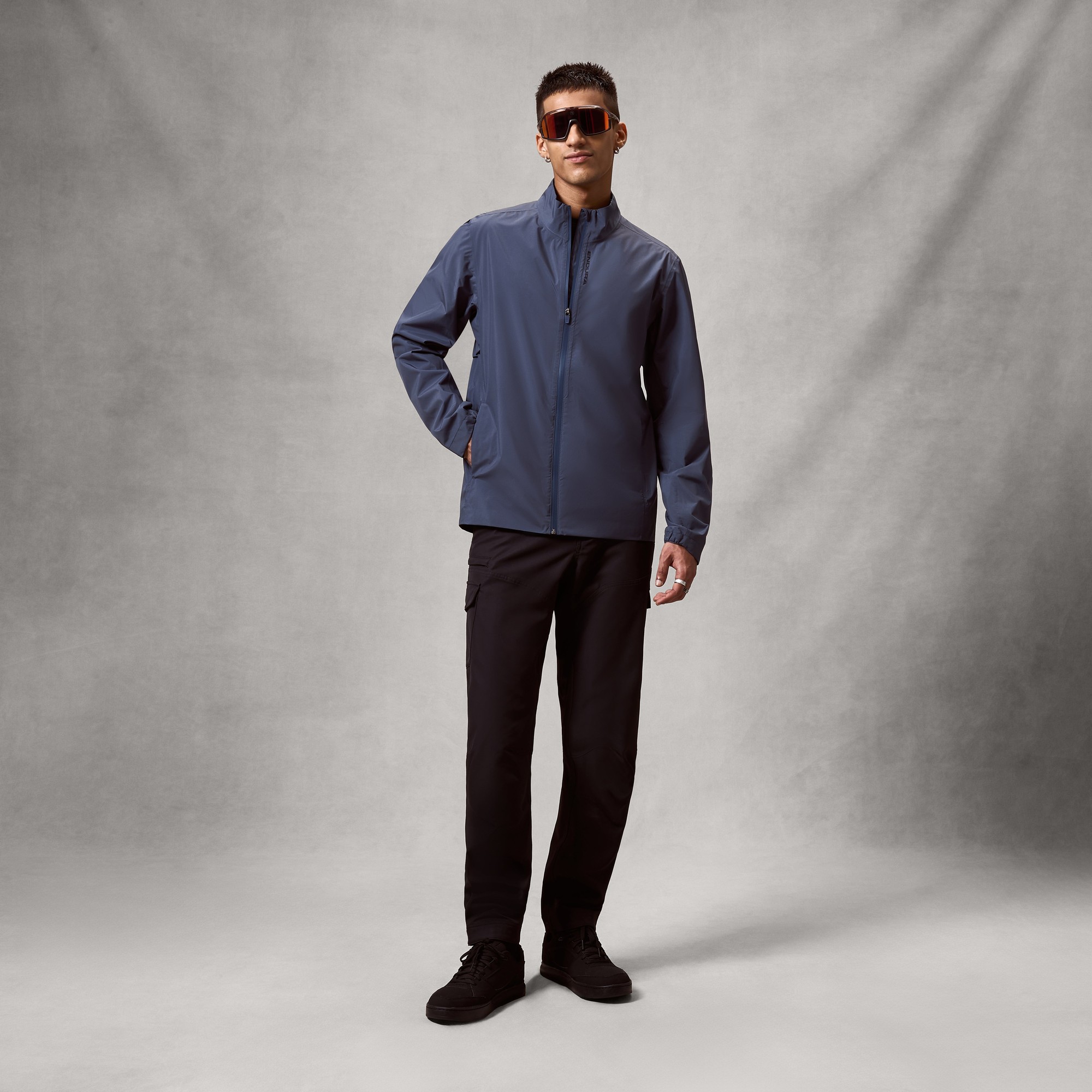 Beklædning - Regntøj & Vindtøj - Endura Loop Rout Waterproof Jacket - Carbon Grey
