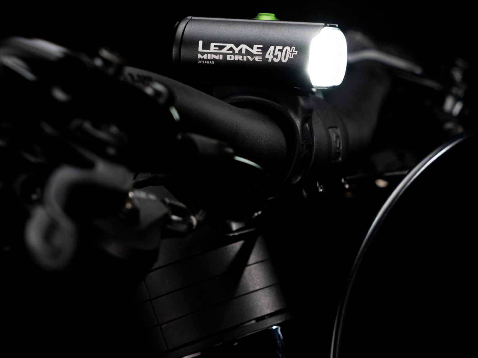 Tilbehør - Cykellygter - Lezyne Mini Drive 450+ Forlygte 450 lumen - Black