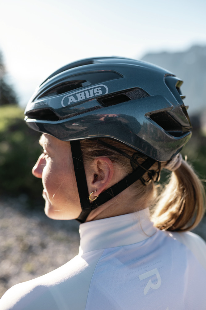 Beklædning - Cykelhjelme - Abus Taipan - Velvet Black