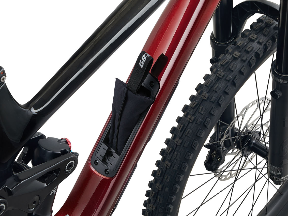 Cykler - Mountainbikes - Giant Reign Advanced 2 - Rød