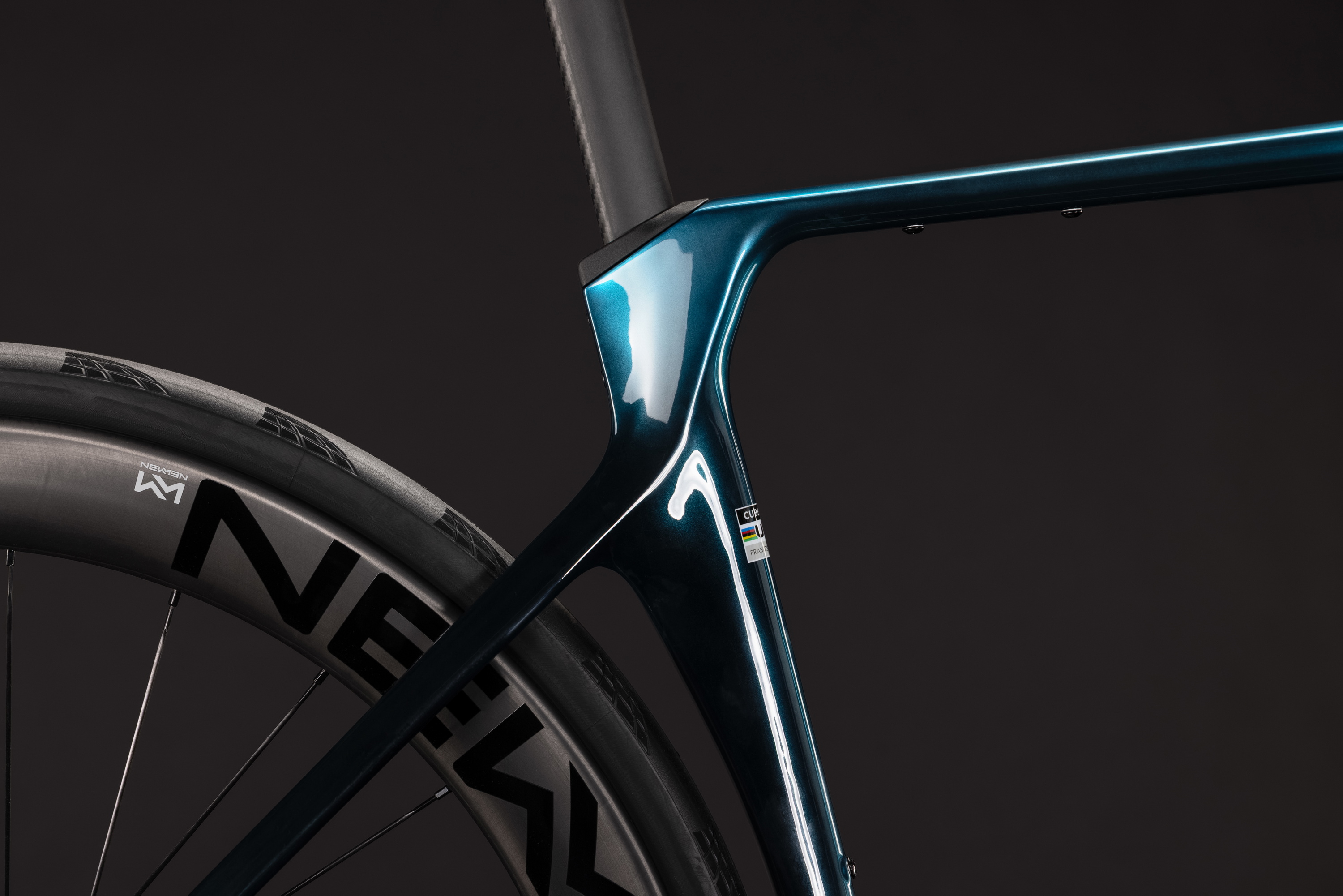 Cykler - Racercykler - Cube Agree C:62 Race 2027 - Chromeblue´n´Liquidblue