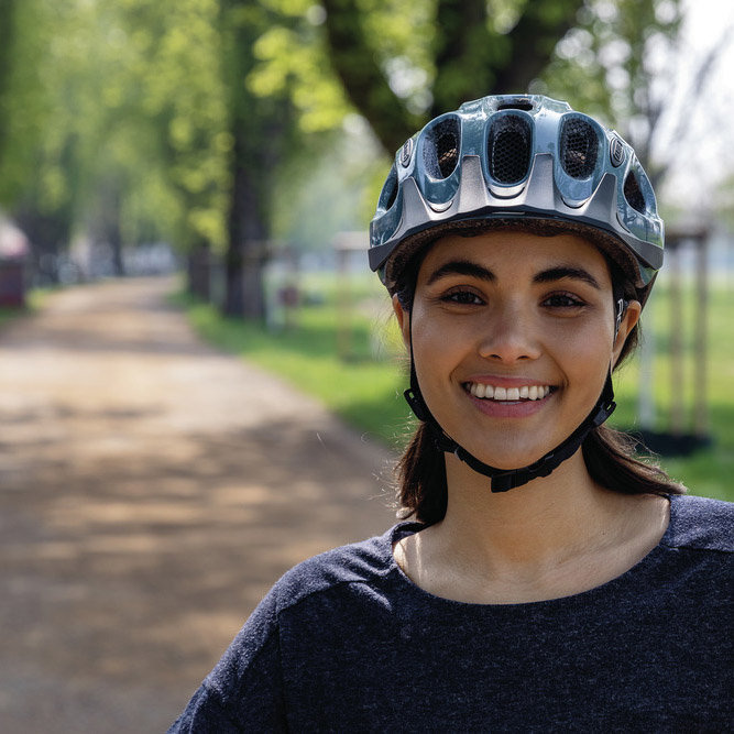 Beklædning - Cykelhjelme - Abus Youn-I ACE m. LED lys - Grå
