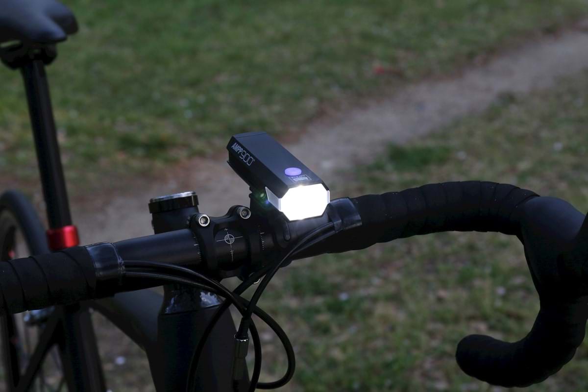 Tilbehør - Cykellygter - Cateye AMPP900 HL-EL089RC USB Forlygte - 900 lumen
