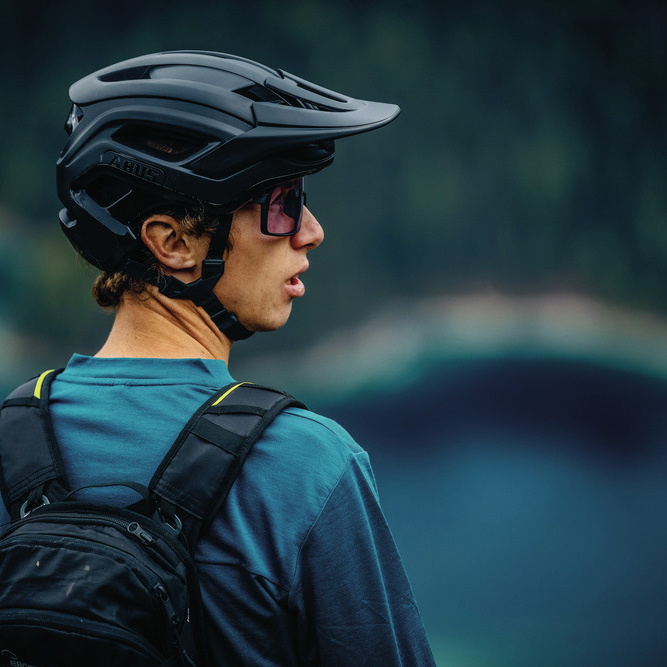 Beklædning - Cykelhjelme - Abus Cliffhanger - Hvid