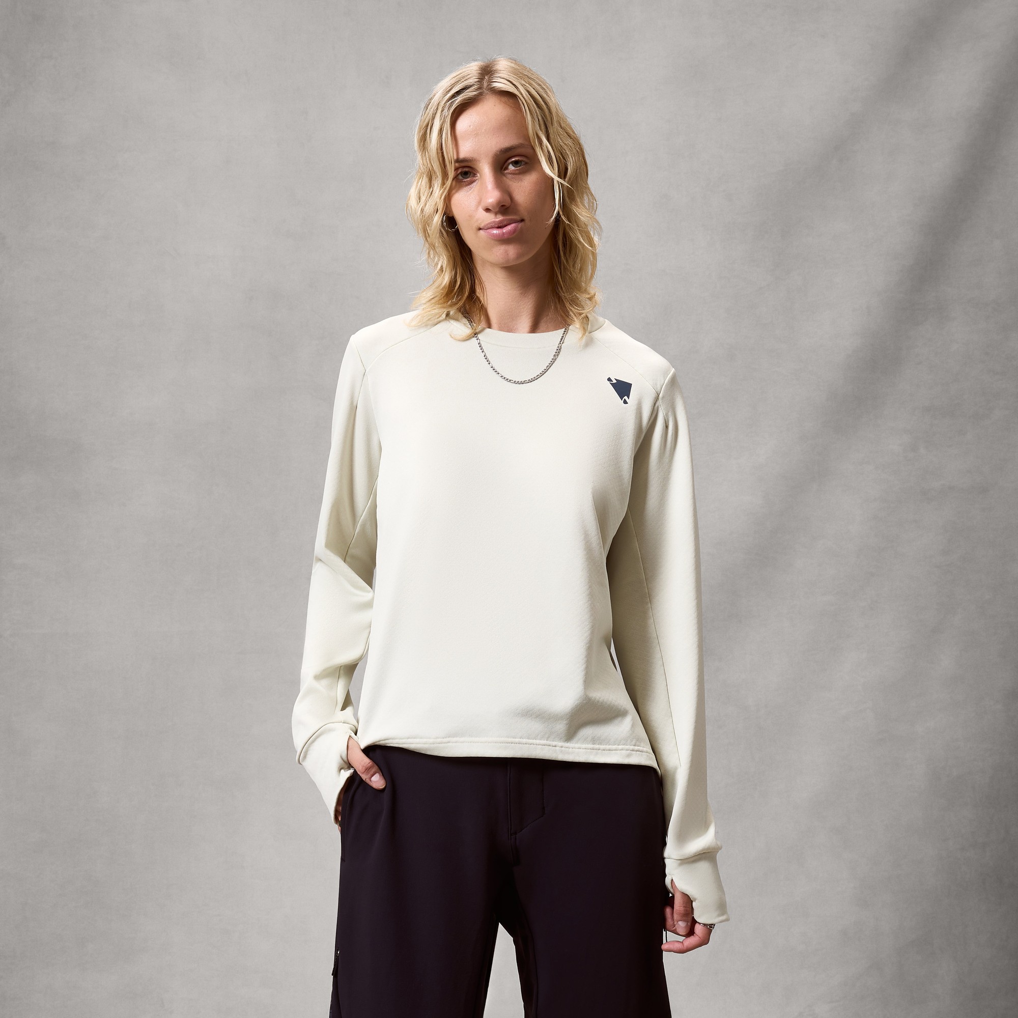 Beklædning - Cykeltrøjer - Endura Women's AllTrack Rout Fleece - Stone