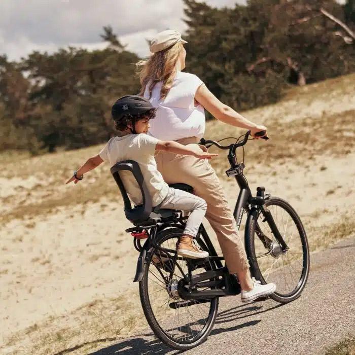 Tilbehør - Cykelstole - Urban Iki Barnestol Junior til bagagebærer - 5 til 10 år (max. 35 kg) - Bincho Black/Bincho Black