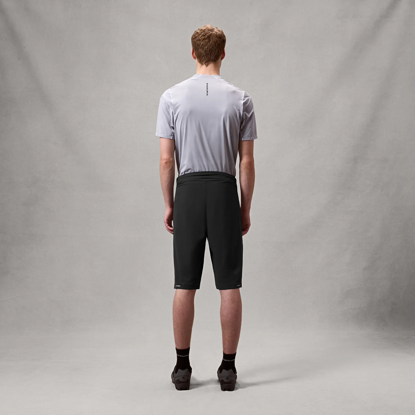 Beklædning - Cykelbukser - Endura AllTrack Ride Over Short - Black