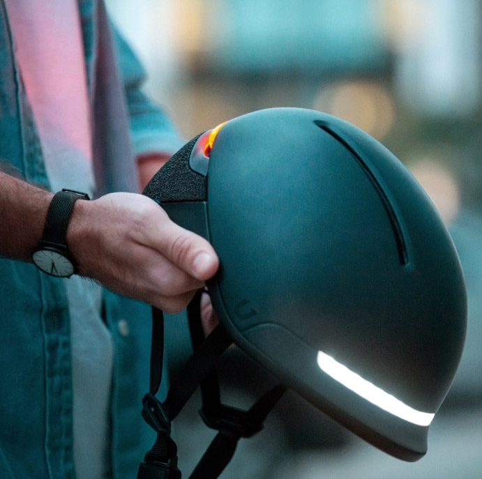 Beklædning - Cykelhjelme - FARO UNIT 1 2.0 MIPS Smart Helmet m. LED - Sort