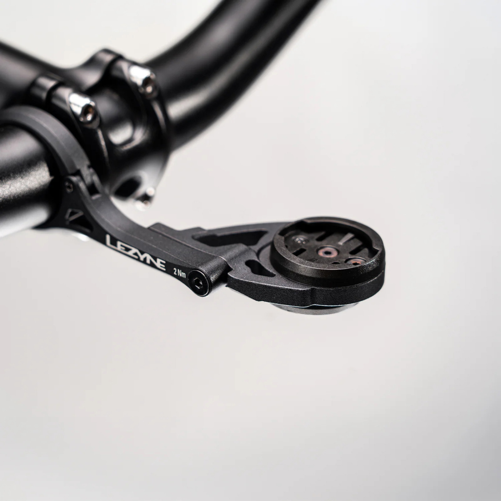 Tilbehør - Cykelcomputer & GPS - Lezyne Flexi Forward Mount GPS-holder til Garmin/Wahoo 31.8mm