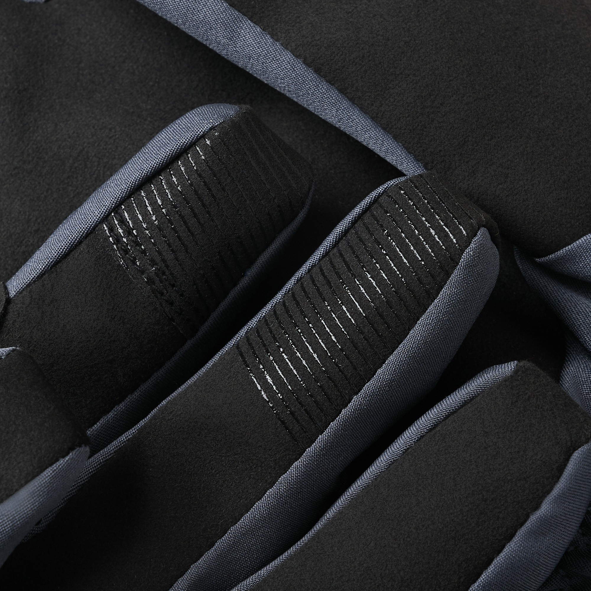 Beklædning - Cykelhandsker - Endura Loop Waterproof Glove - Carbon Grey
