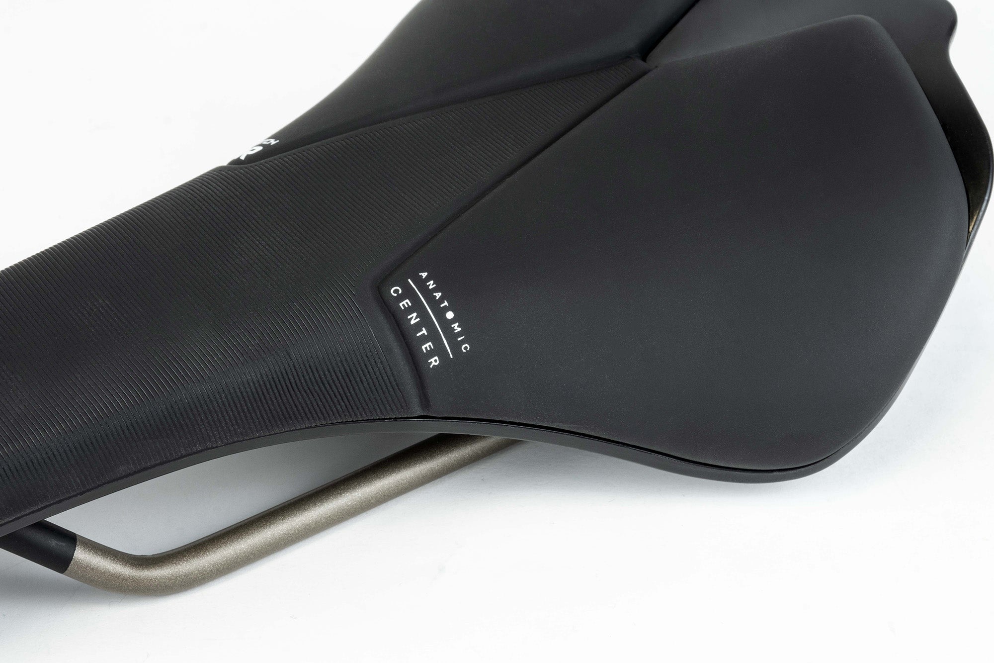 Tilbehør - Cykelsadel - Prologo Scratch NDR - Tirox Sadel