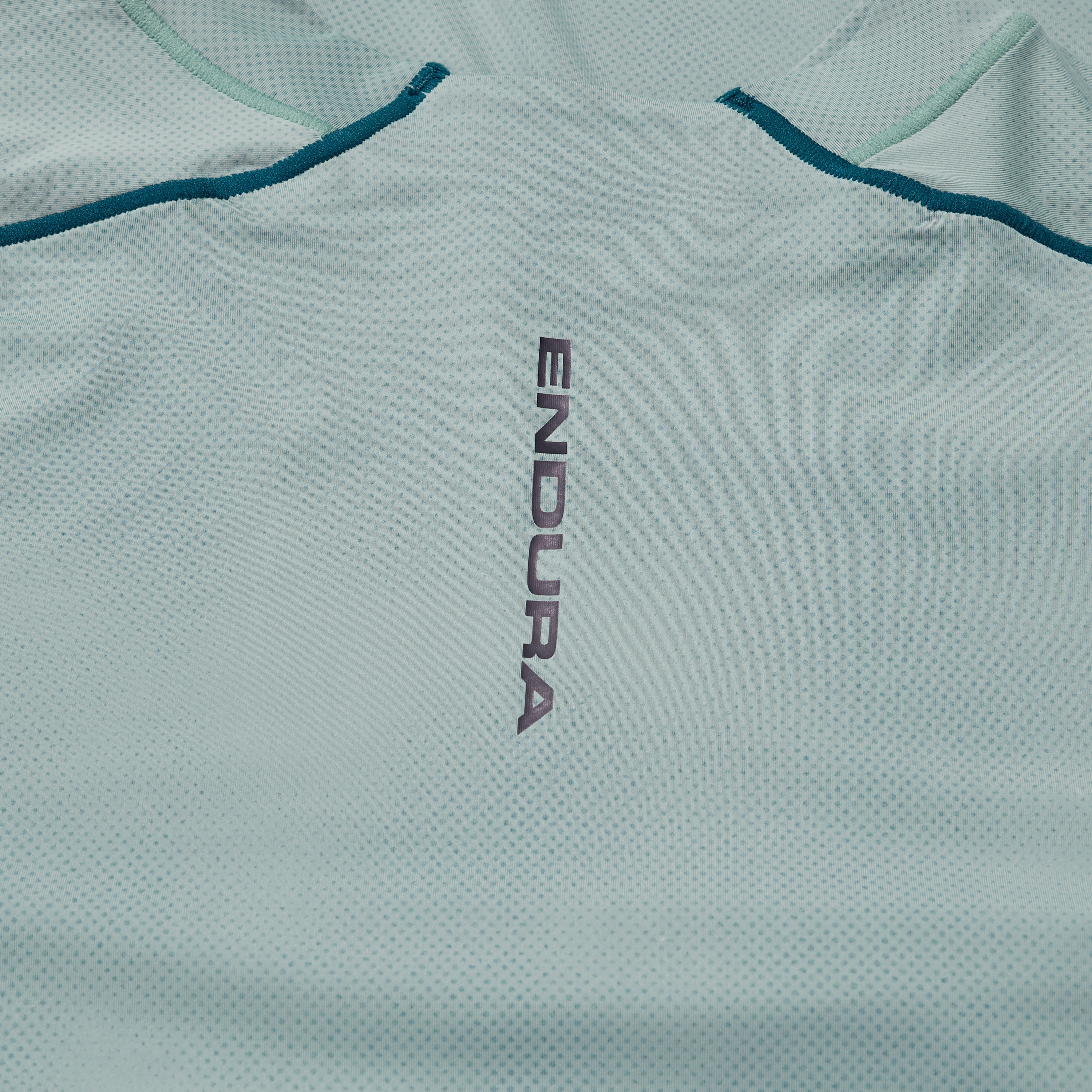 Beklædning - Cykeltrøjer - Endura AllTrack Roam L/S Tech Tee - Sage Green