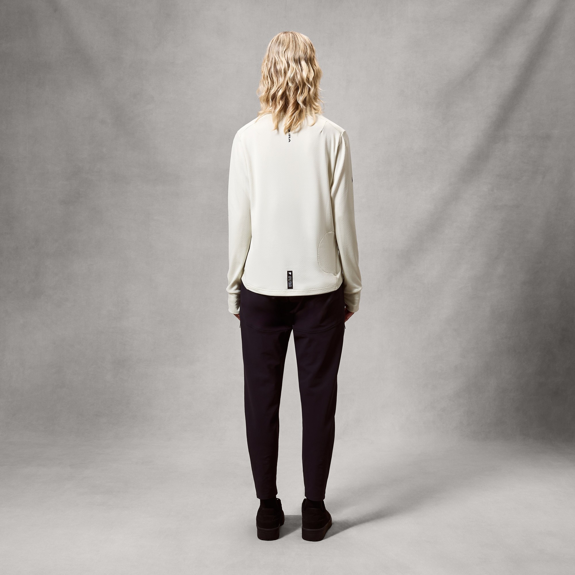Beklædning - Cykeltrøjer - Endura Women's AllTrack Rout Fleece - Stone