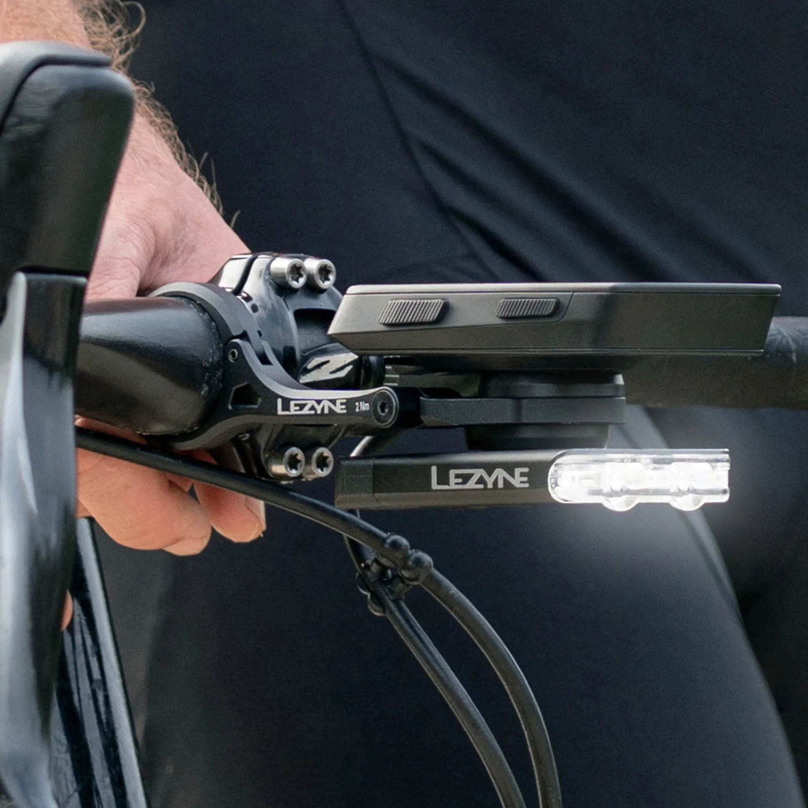 Tilbehør - Cykelcomputer & GPS - Lezyne Flexi Forward Mount GPS-holder til Garmin/Wahoo 31.8mm