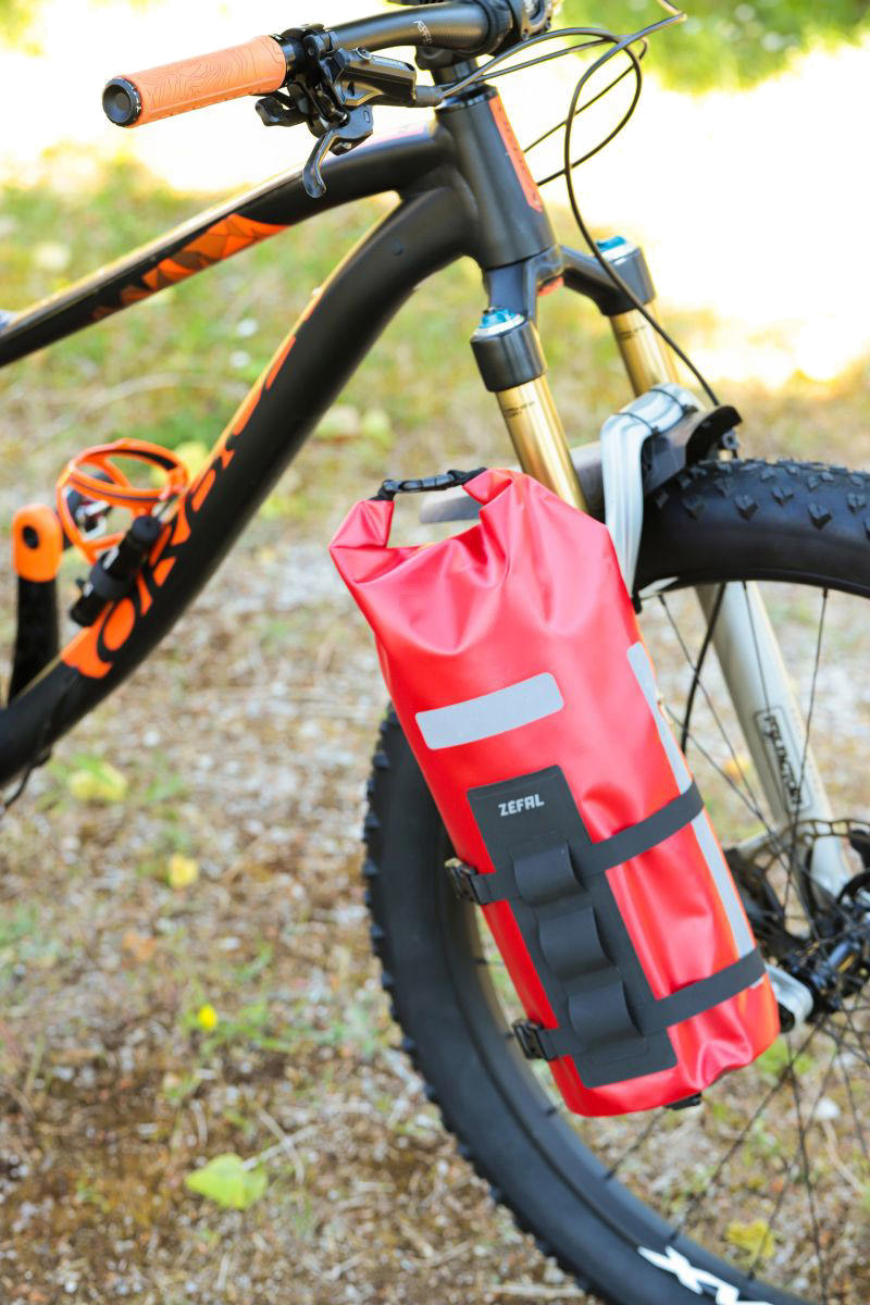 Tilbehør - Cykeltasker - ZÉFAL Z Adventure Fork Pack (6L)