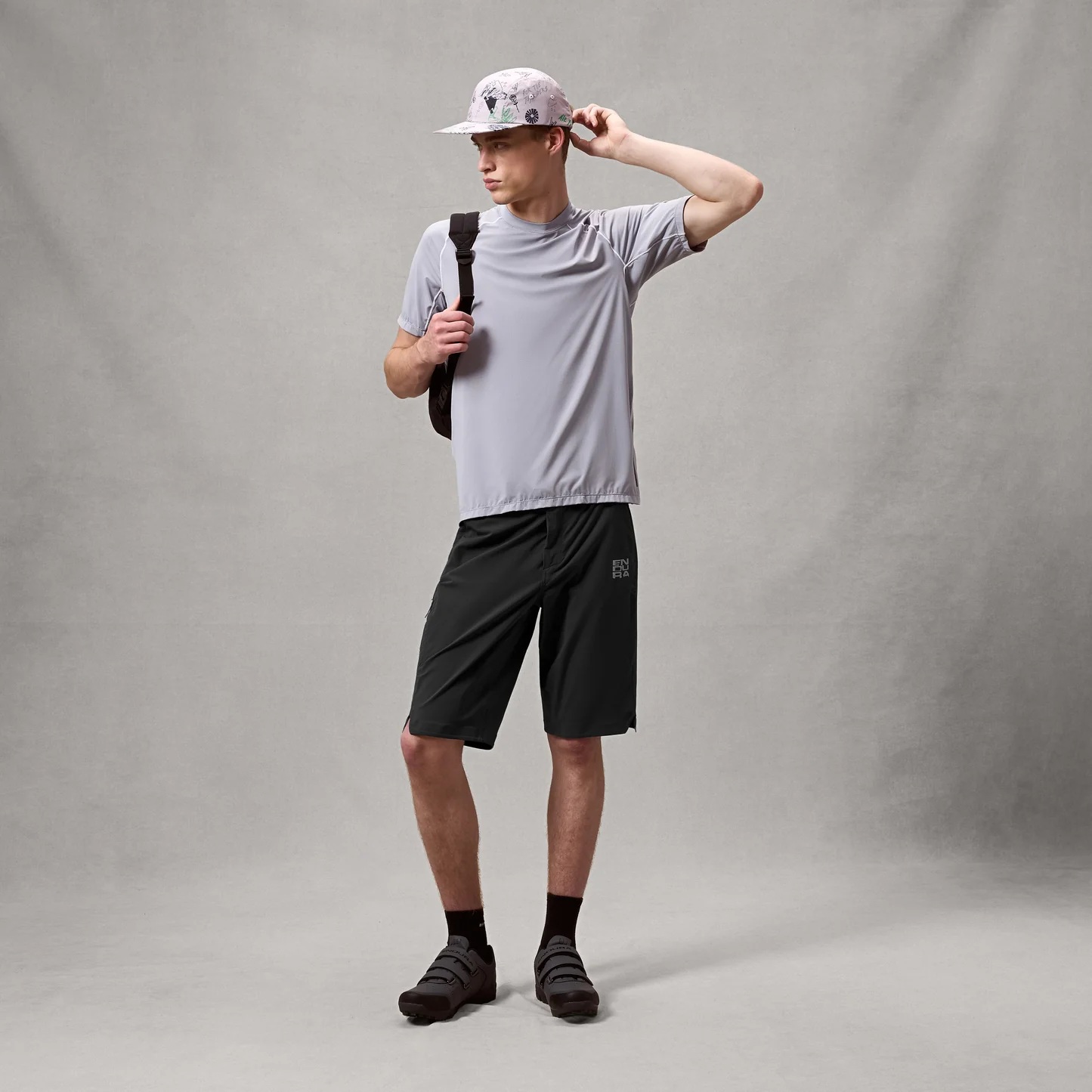 Beklædning - Cykelbukser - Endura AllTrack Ride Over Short - Black