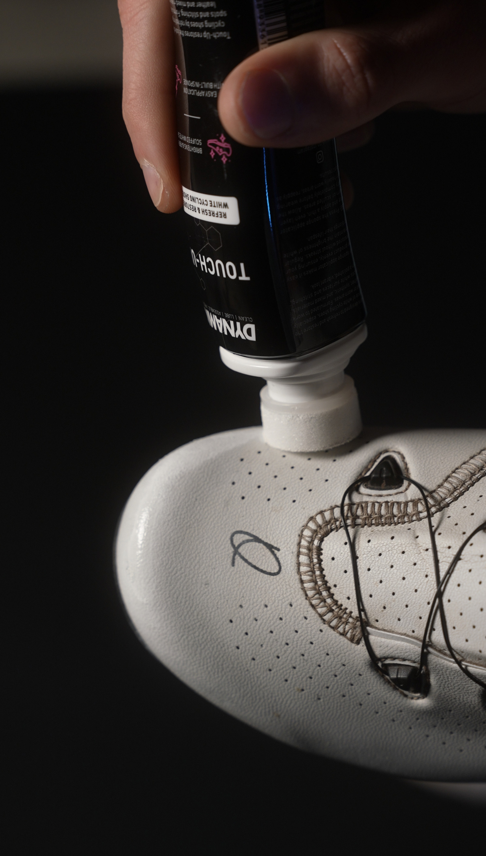 Tilbehør - Cykelpleje - Dynamic Touch Up Shoe Whitener 75ml