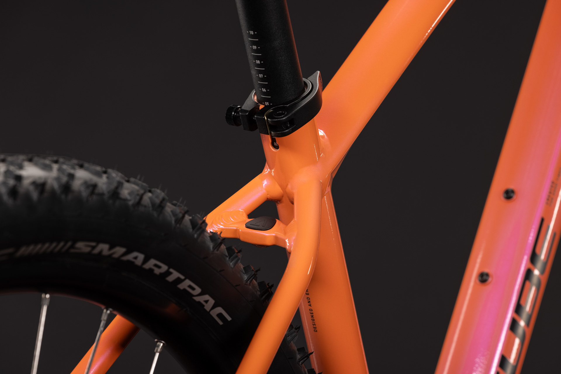 Cykler - Mountainbikes - Cube Aim ONE 29" 2027 - Salmon´n´Black