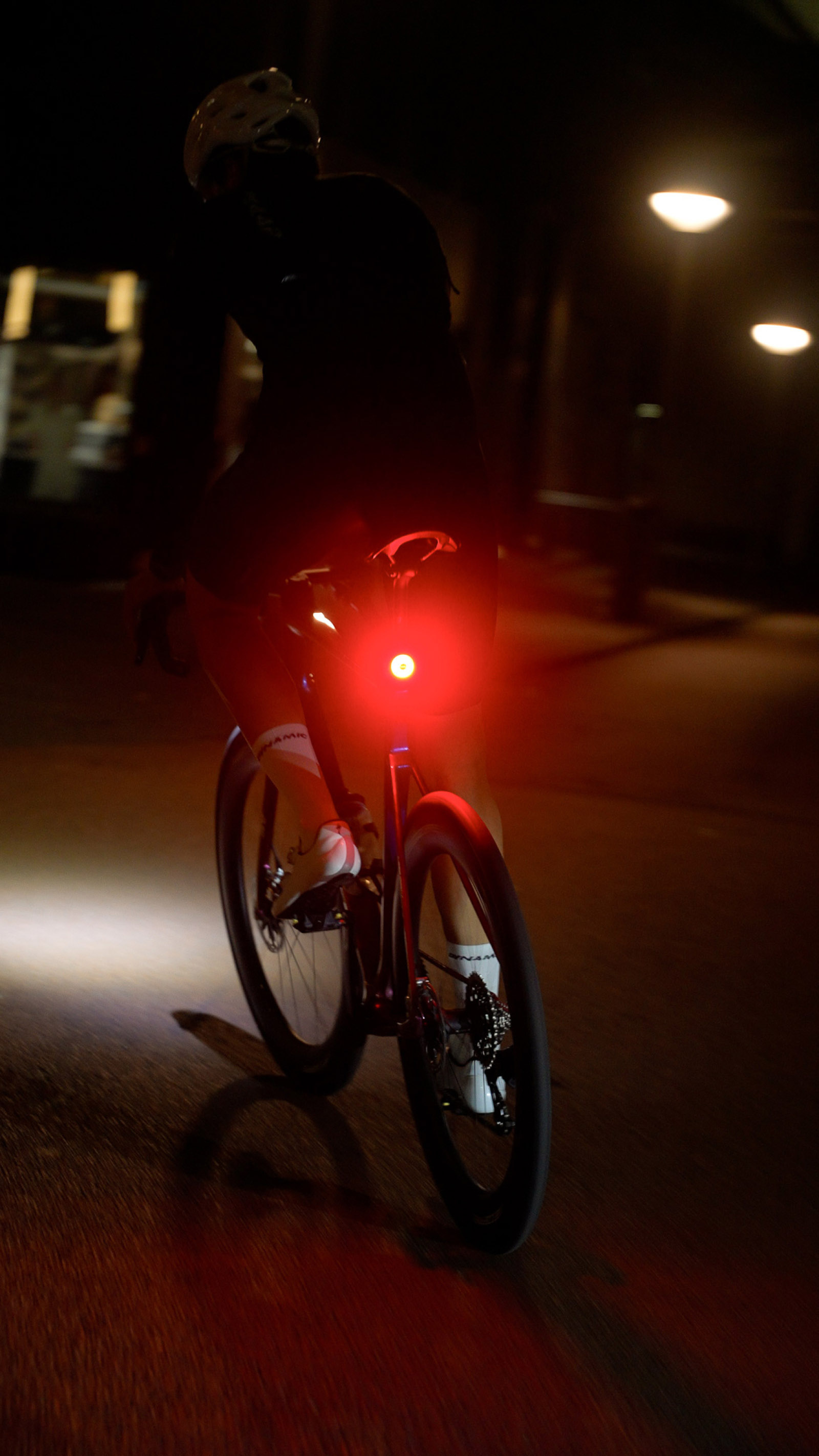 Tilbehør - Cykellygter - Dynamic Red Lyte 100 Baglygte 100 lumen m. bremselys