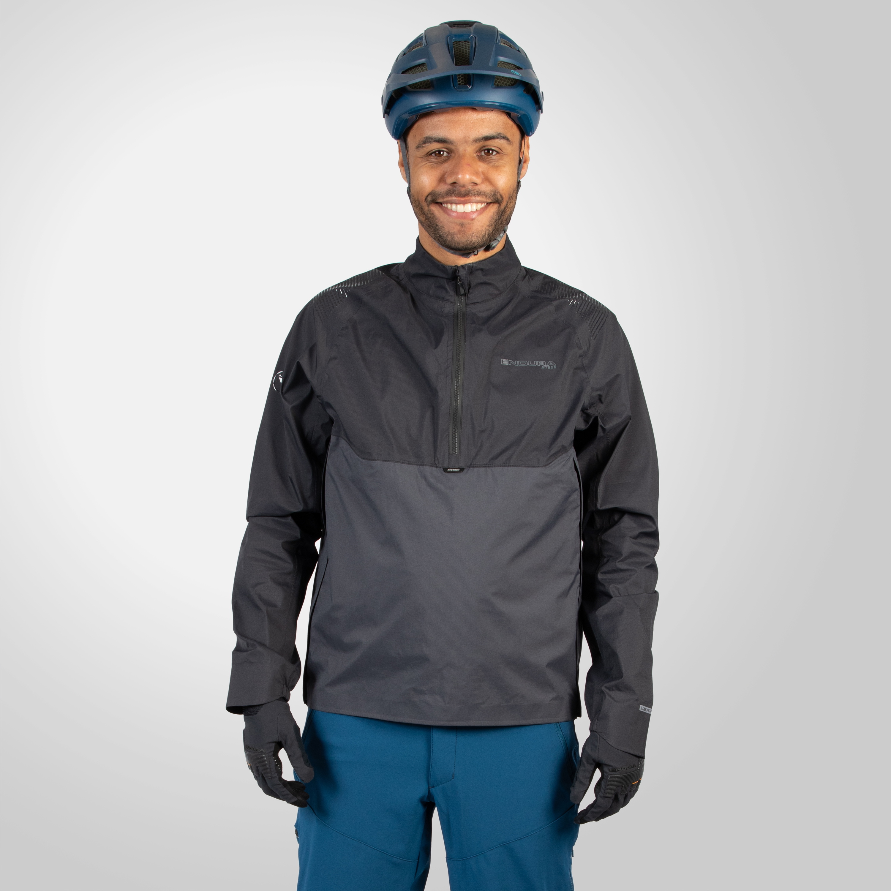 Beklædning - Cykeljakker - Endura MT500 Lite Pullover Waterproof Jacket - Black