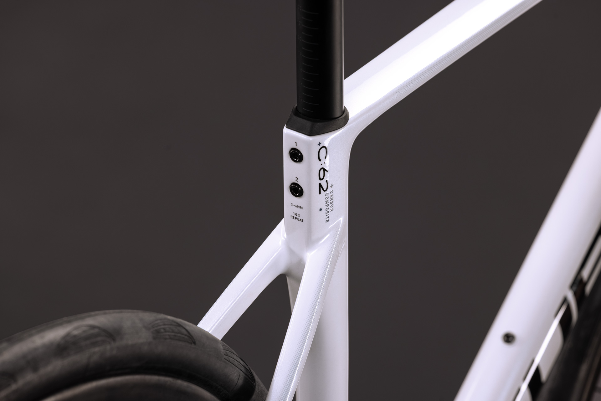 Cykler - Racercykler - Cube Attain C:62 SLX 2027 - Metallicwhite´n´Black