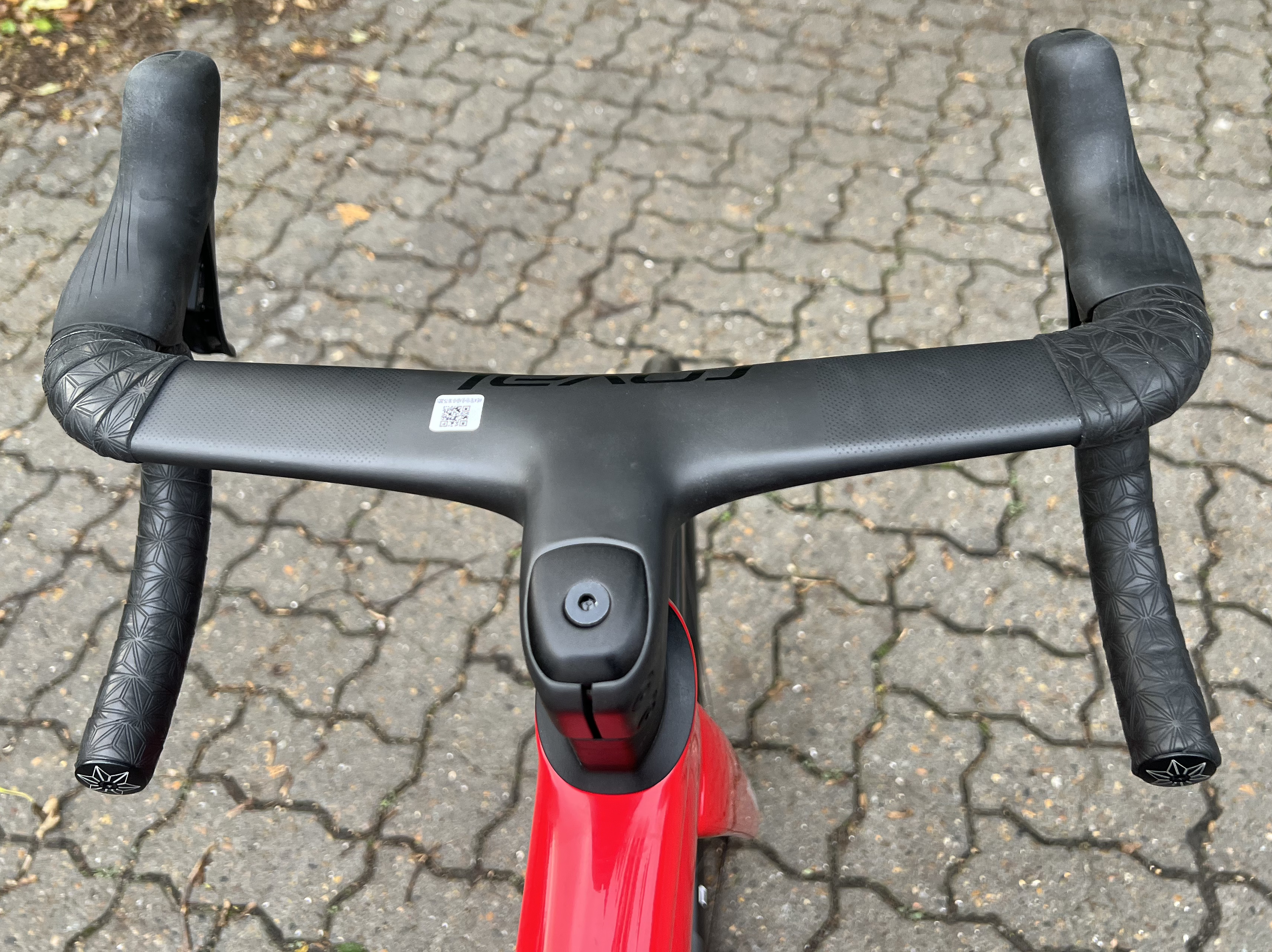 Cykler - Racercykler - Specialized S-Works Tarmac SL8 -Shimano Dura-Ace Di2 2025 - Rød (Udstillingsmodel)