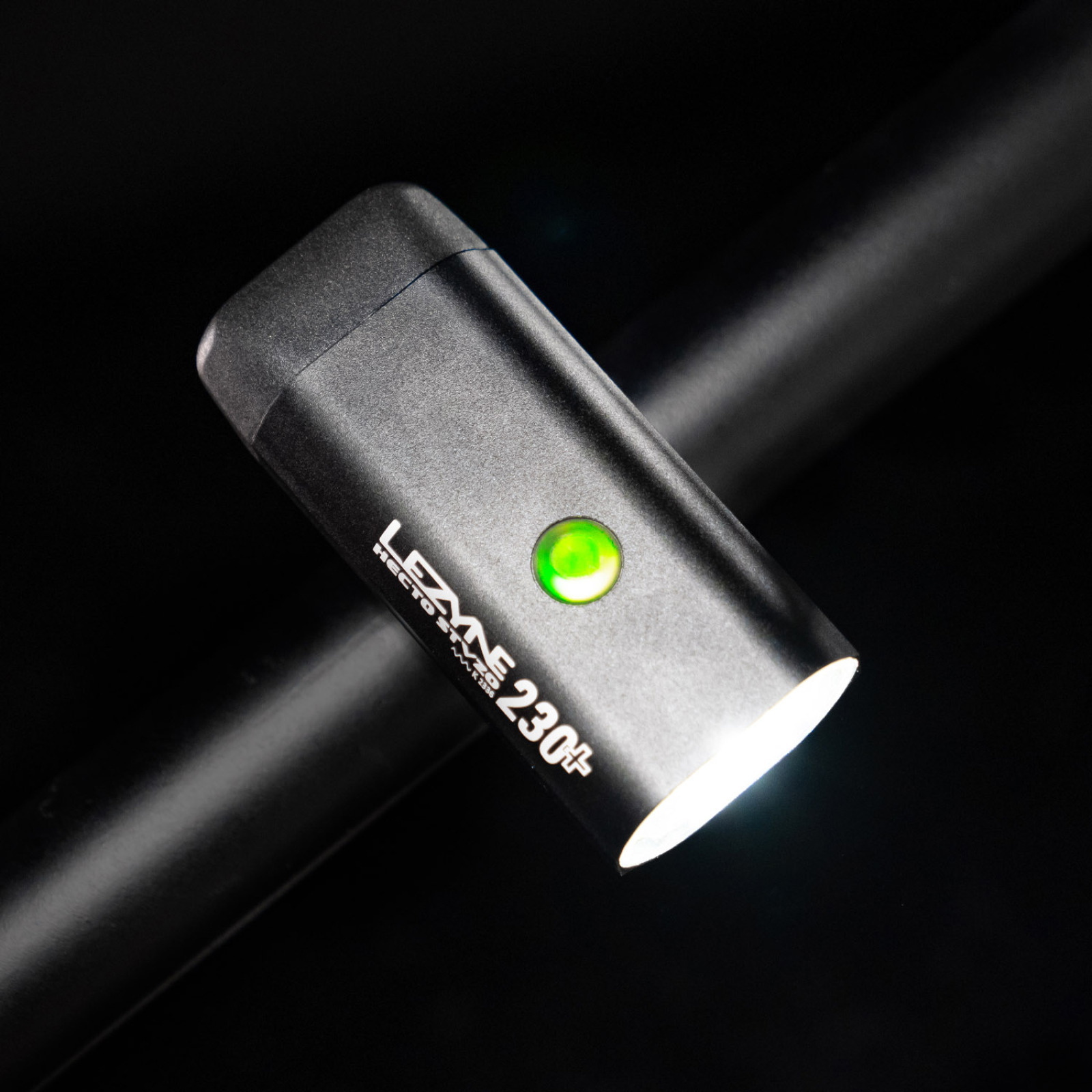 Tilbehør - Cykellygter - Lezyne Hecto StVZO 230+ / KTV+ StVZO Lygtesæt 230/40 lumen - Black
