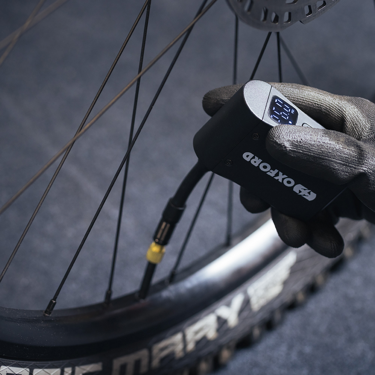 Tilbehør - Cykelpumper - OXFORD Nano Jet Ultra Cordless Tyre Inflator 100psi/7bar