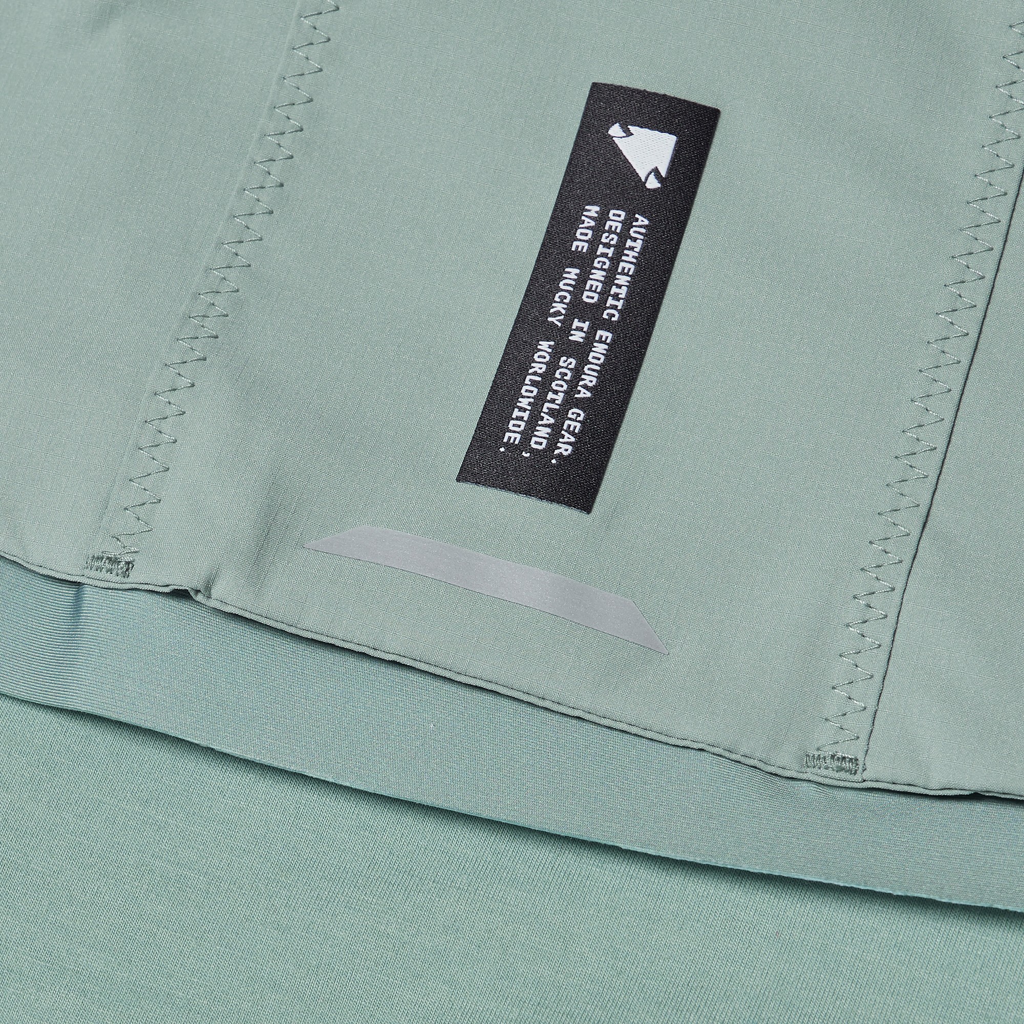 Beklædning - Cykeltrøjer - Endura AllTrack Ride L/S Jersey - Sage Green