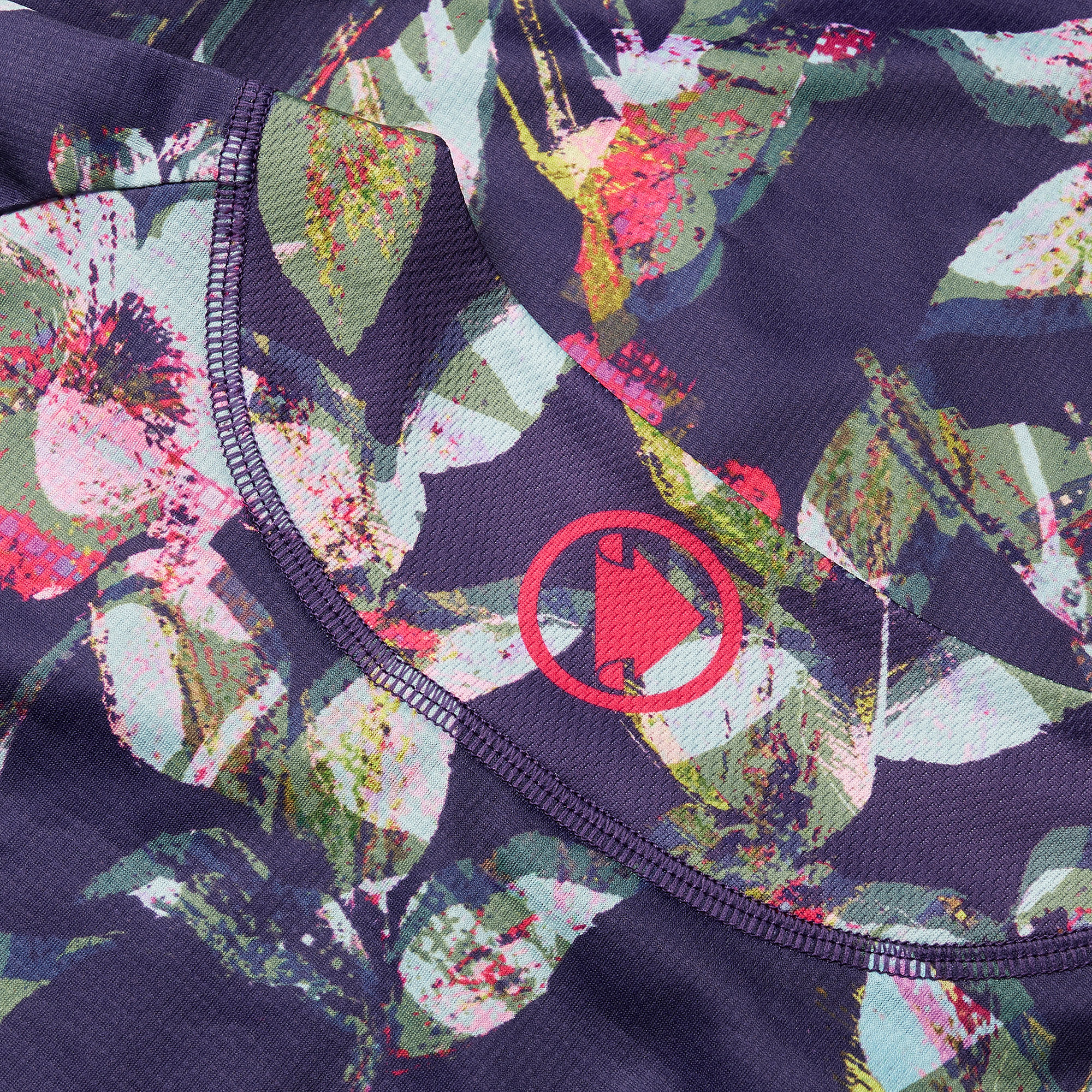 Beklædning - Cykeltrøjer - Endura FLORAL Women's LTD Printed L/S Tee - Bramble
