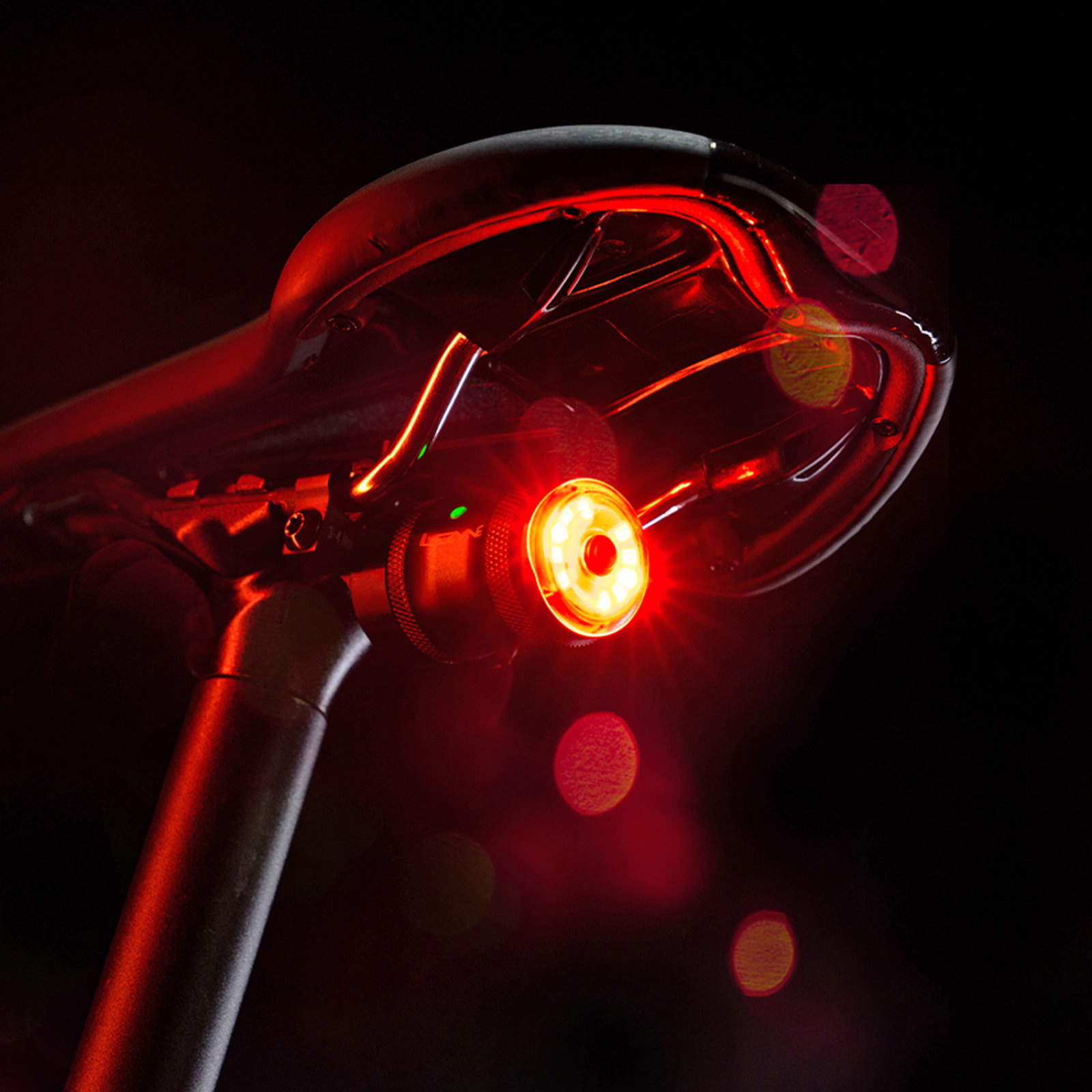 Tilbehør - Cykellygter - Lezyne Saddle Ai Alert StVZO Baglygte m. bremselys 40 lumen - Black
