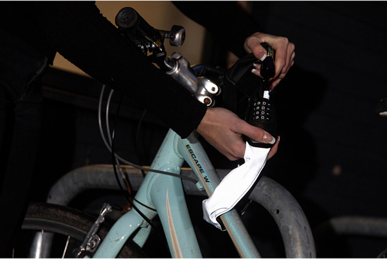 Tilbehør - Cykellås - HIPLOK Spin Wearable Chain Lock - Reflective