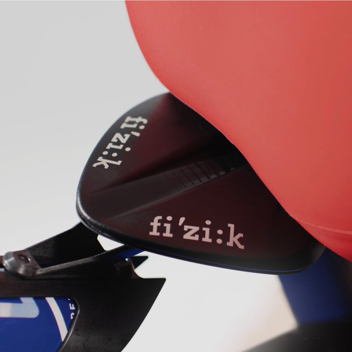 Tilbehør - Cykelsadel - FIZIK Saddle Transiro Aeris Long Distance (LD) R5 Unisex Sadel