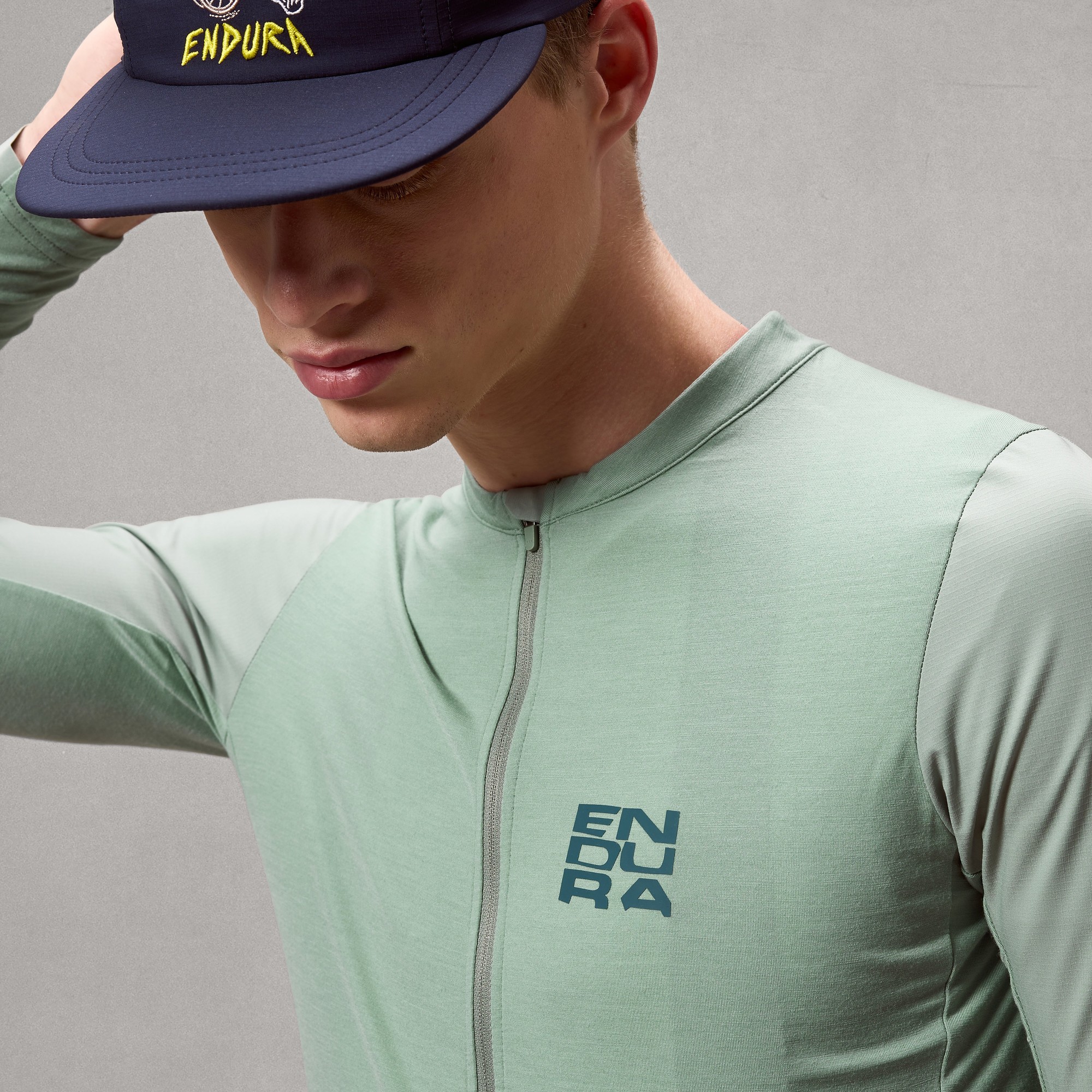 Beklædning - Cykeltrøjer - Endura AllTrack Ride L/S Jersey - Sage Green
